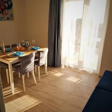 Helena Gradac (Split-Dalmatia)