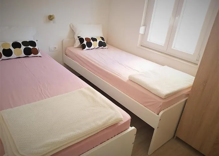 Helena Apartman Gradac
